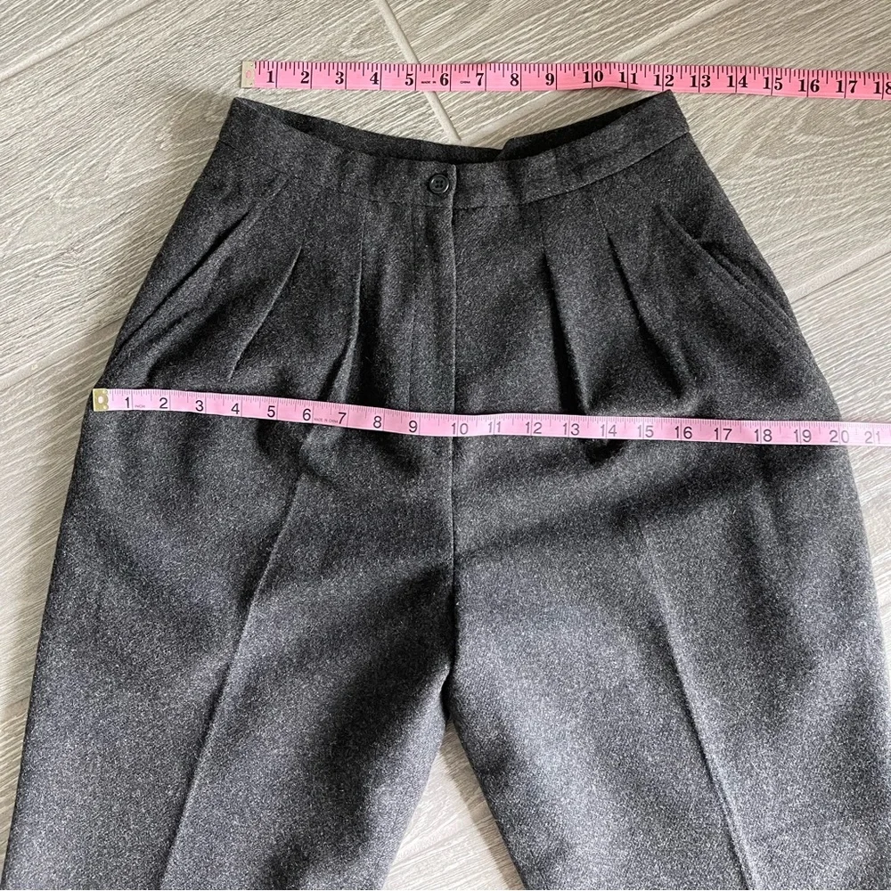 DONNA KARAN NEW YORK High Waist Pintuck 100% Cashmere Pants Size 6 - Picture 8 of 9